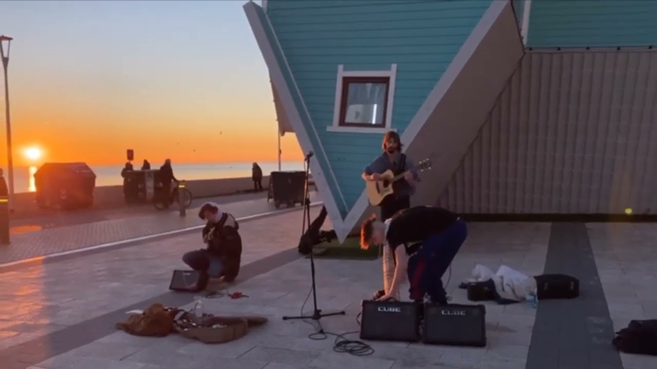 Busking cuts! Last video of Liv Sangster busking at Brighton Seafront with Ren (The Big Push).