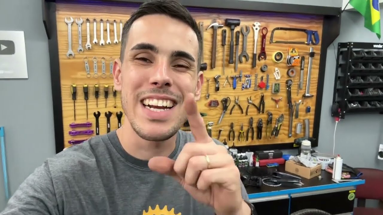 Pneu DESALINHADO na Roda da Bicicleta - Como Resolver!!!