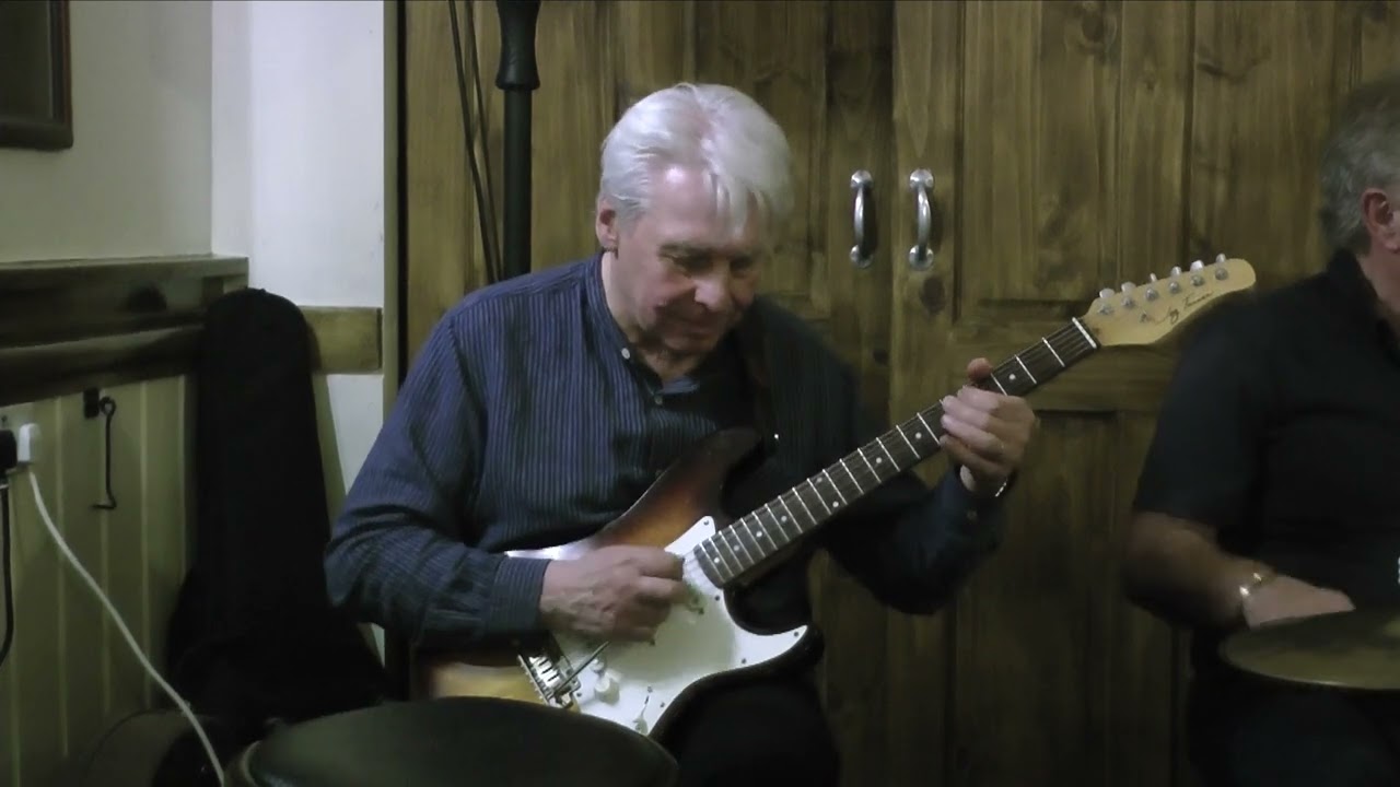 Atlantis - Mark Griffiths  - With Loose Change