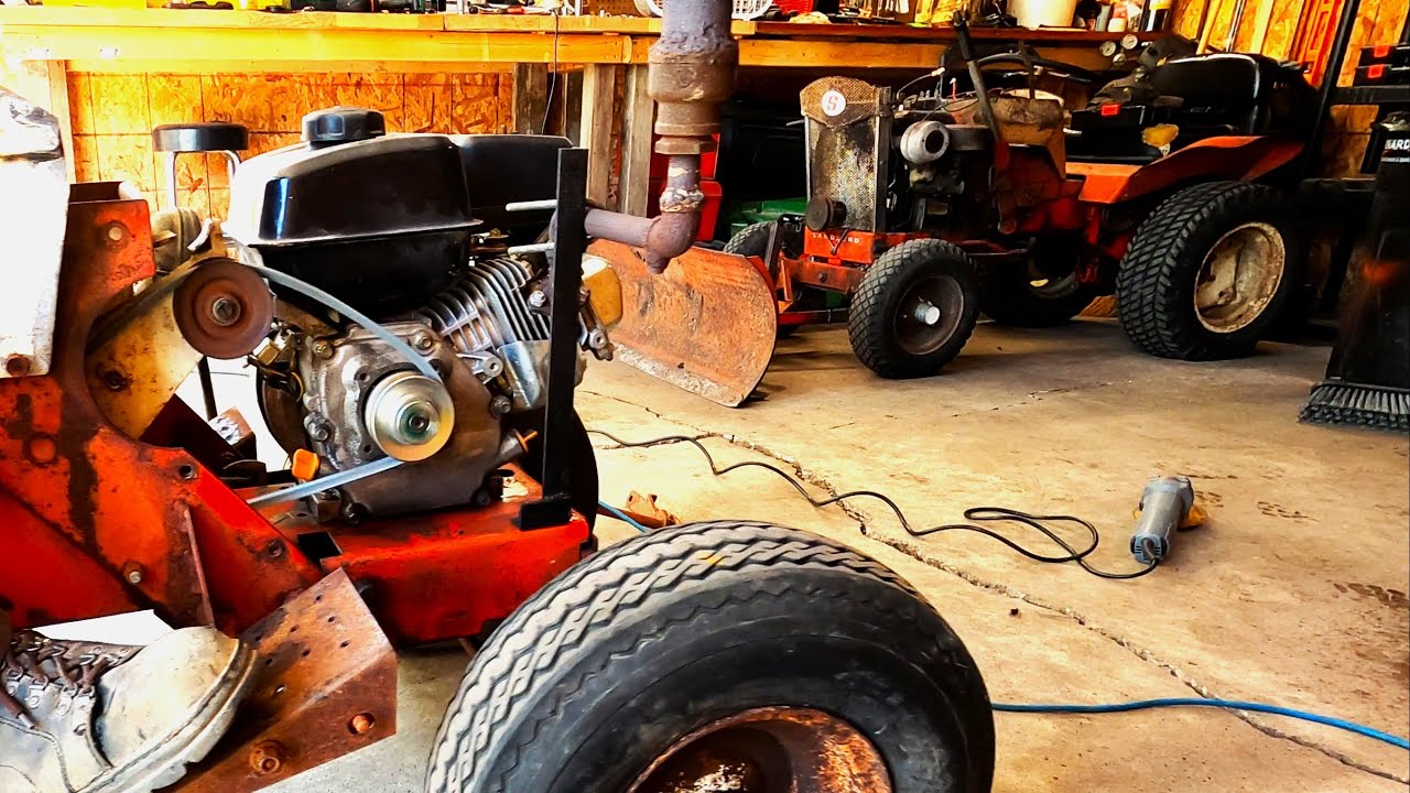 Sears 10XL Garden Tractor Project Part 1 of 2- Stuck Engine Pulley