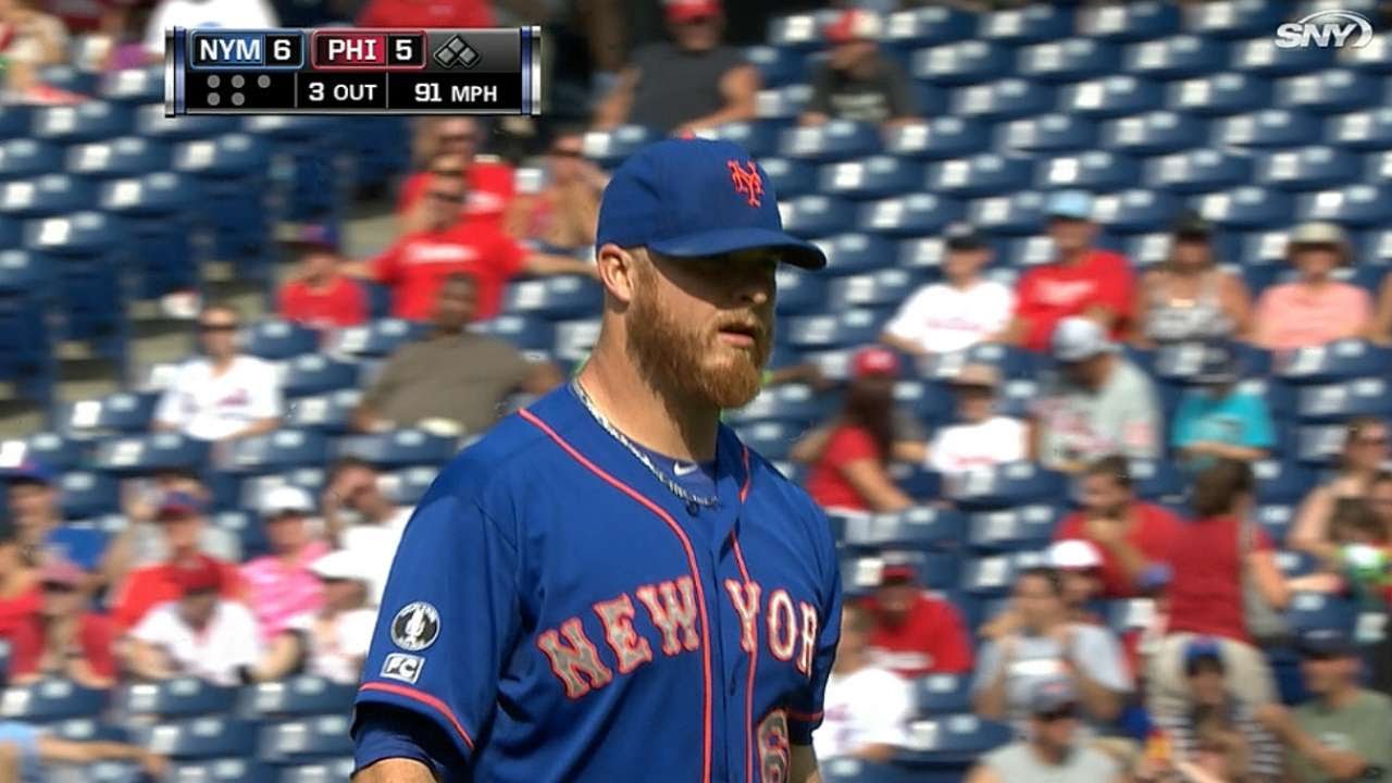 NYM@PHI: Edgin strikes out four consecutive batters