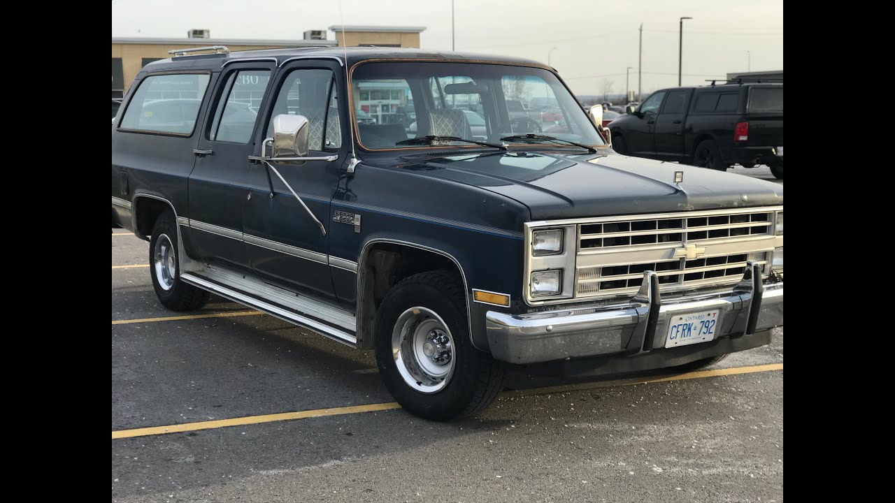 GMC Suburban 1986 Diesel 6 2L Walk Around
