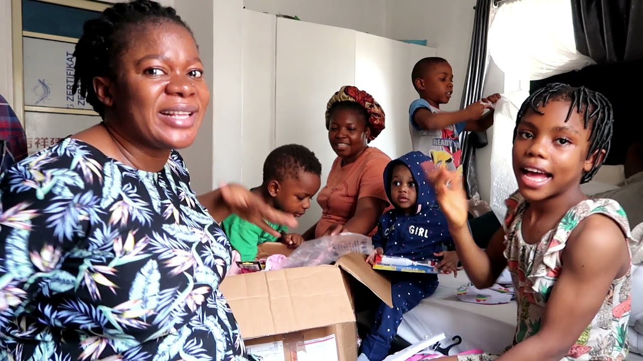 UNBOXING BEVERLY & OUR UNBORN BABY NEW GIFT