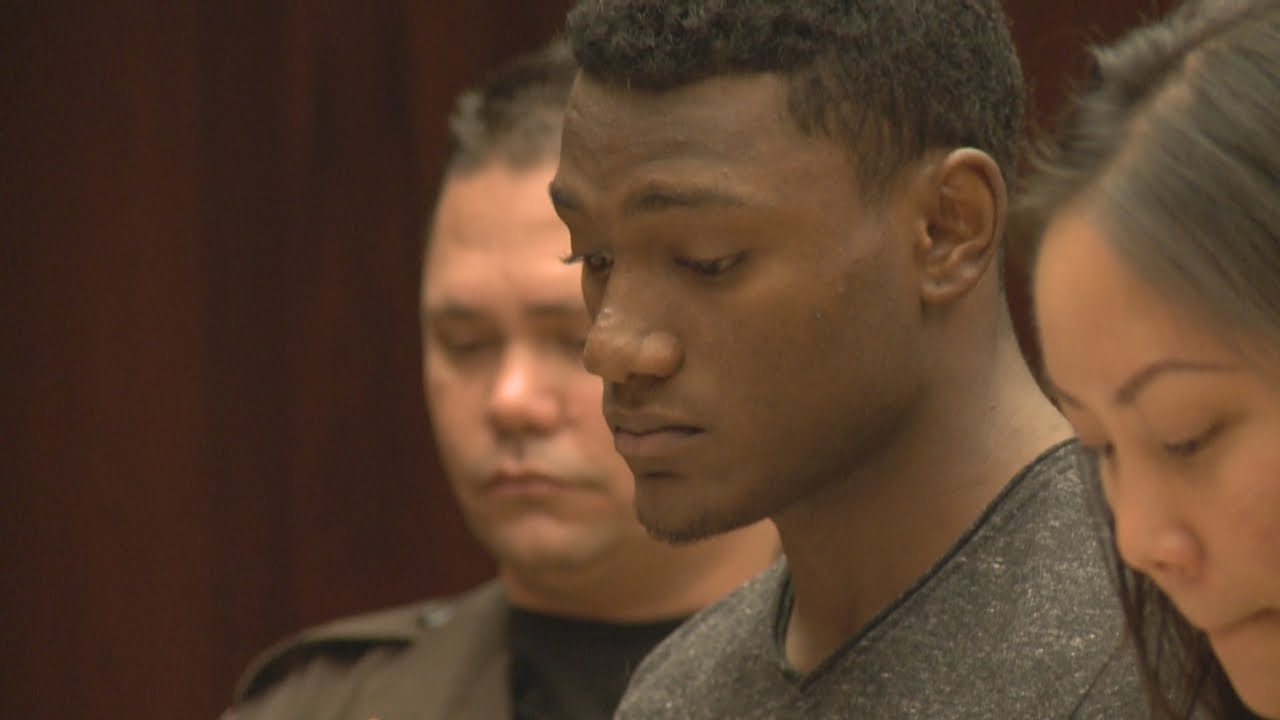 Raw video: Teen charged with manslaughter in court