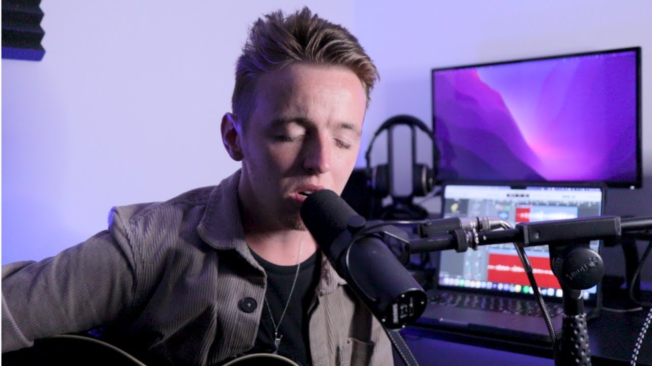 Chasing Cars - Snow Patrol (Cover by Conor McLain)