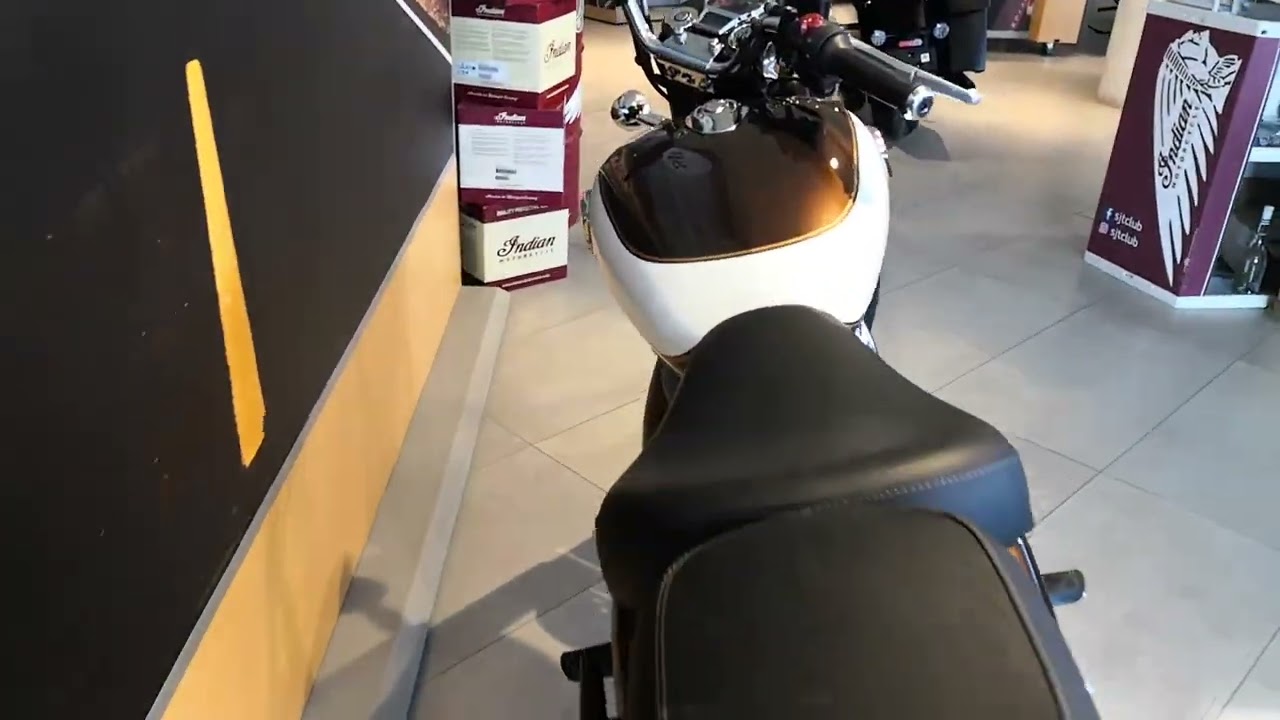 Royal Enfield Classic 350 Medallion Bronze