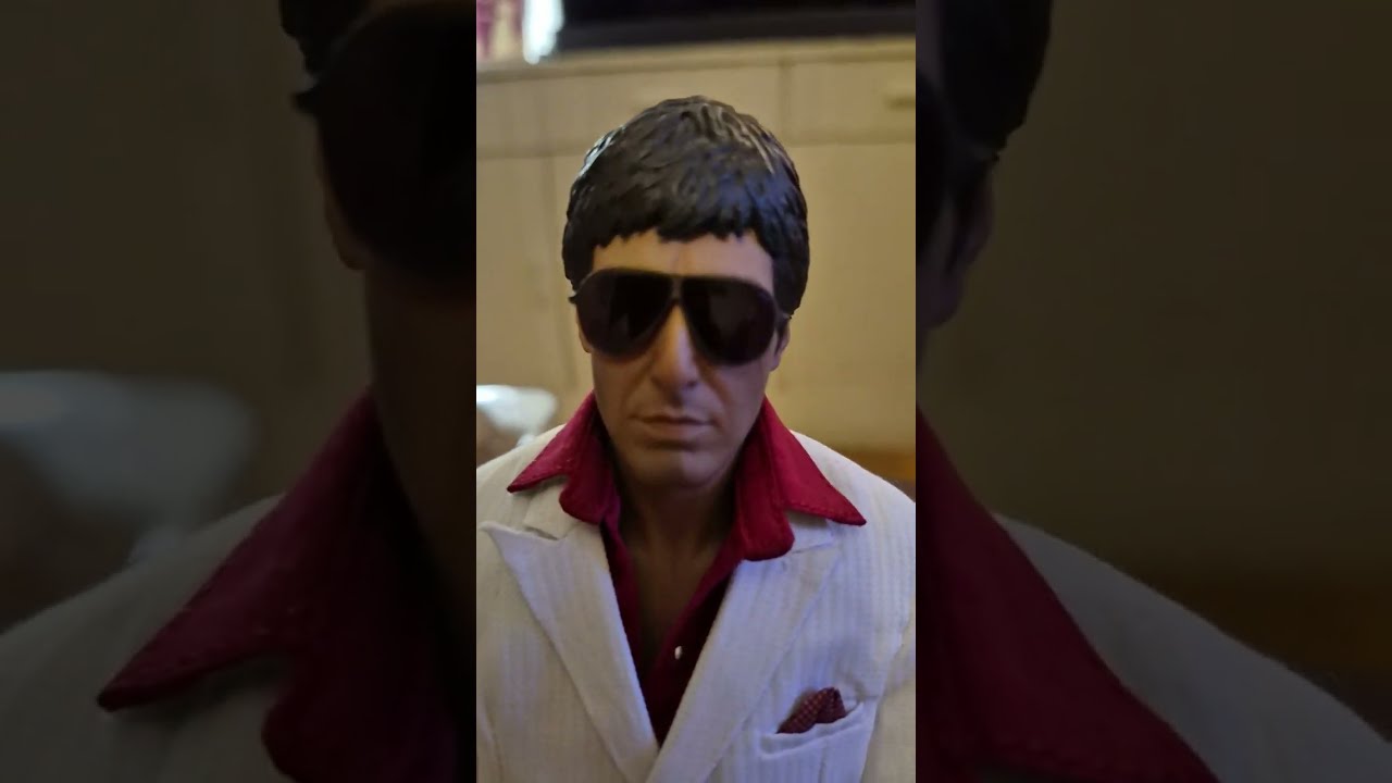 Scarface,figura 1/6 Present Toys