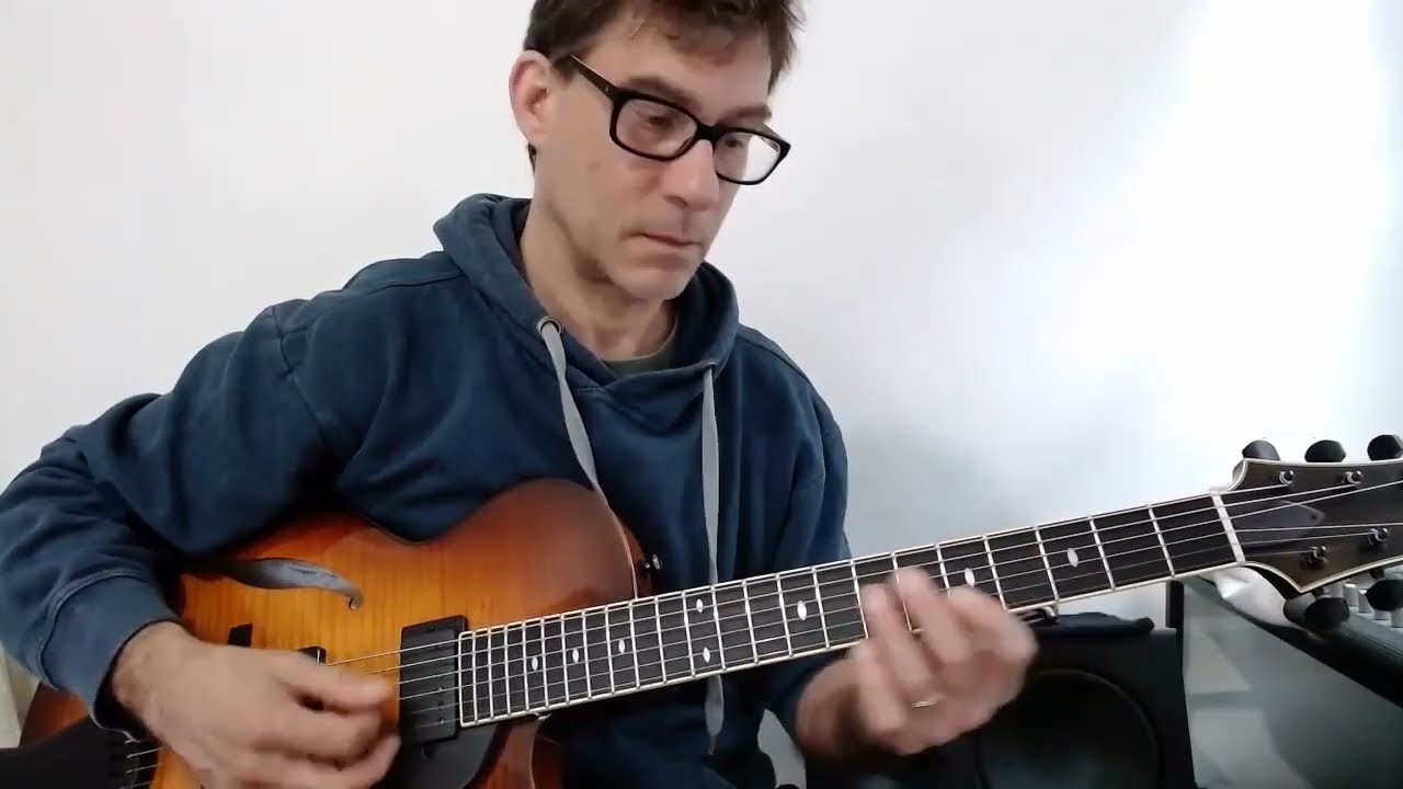Jazz Guitar Comping & Soloing on Bb Blues - Frank Vignola Lesson
