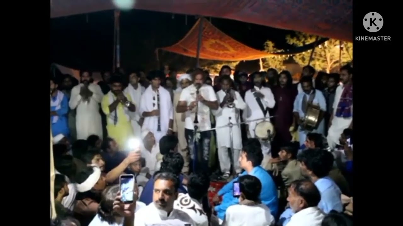 Raag Champakali clarnet player.           Ustad AR chheemo ali khan live