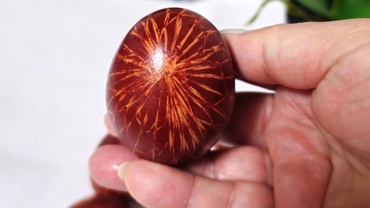 Câteva trucuri pentru oua vopsite cu metodă naturala