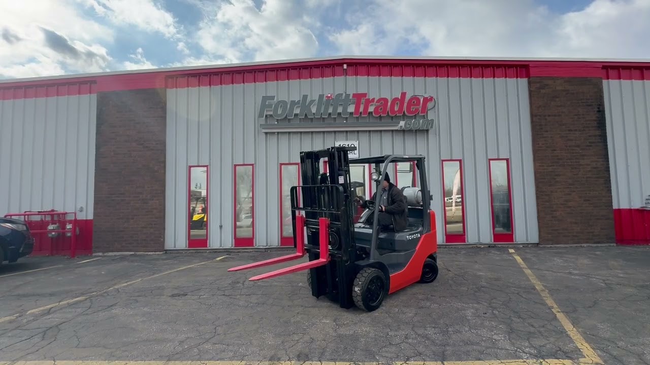 2017 TOYOTA 8FGCU25 CUSHION TIRE 5000LB FORKLIFT WITH SIDE SHIFT