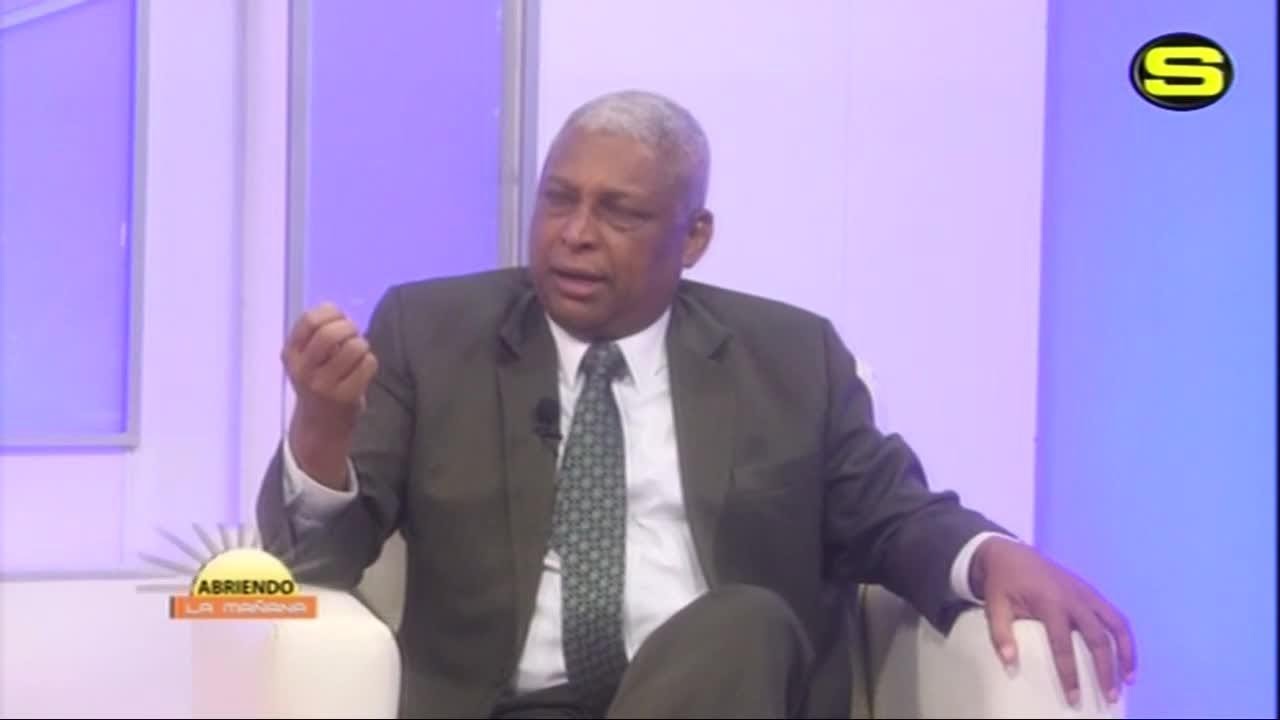 Victor Mojica comenta sobre la campa&ntilde;a de Leonel Fernandez en Abriendo La Ma&ntilde;ana - 3/4