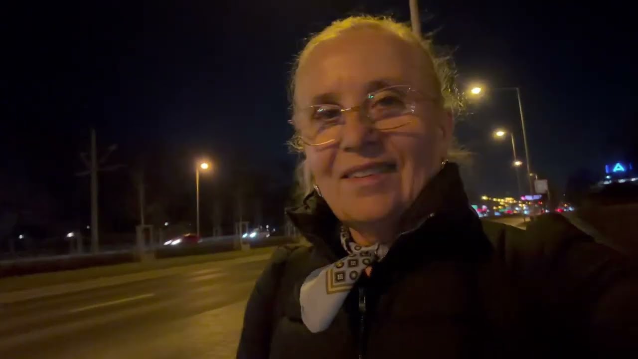 Обычный рабочий день .Дорога на работу и домой.