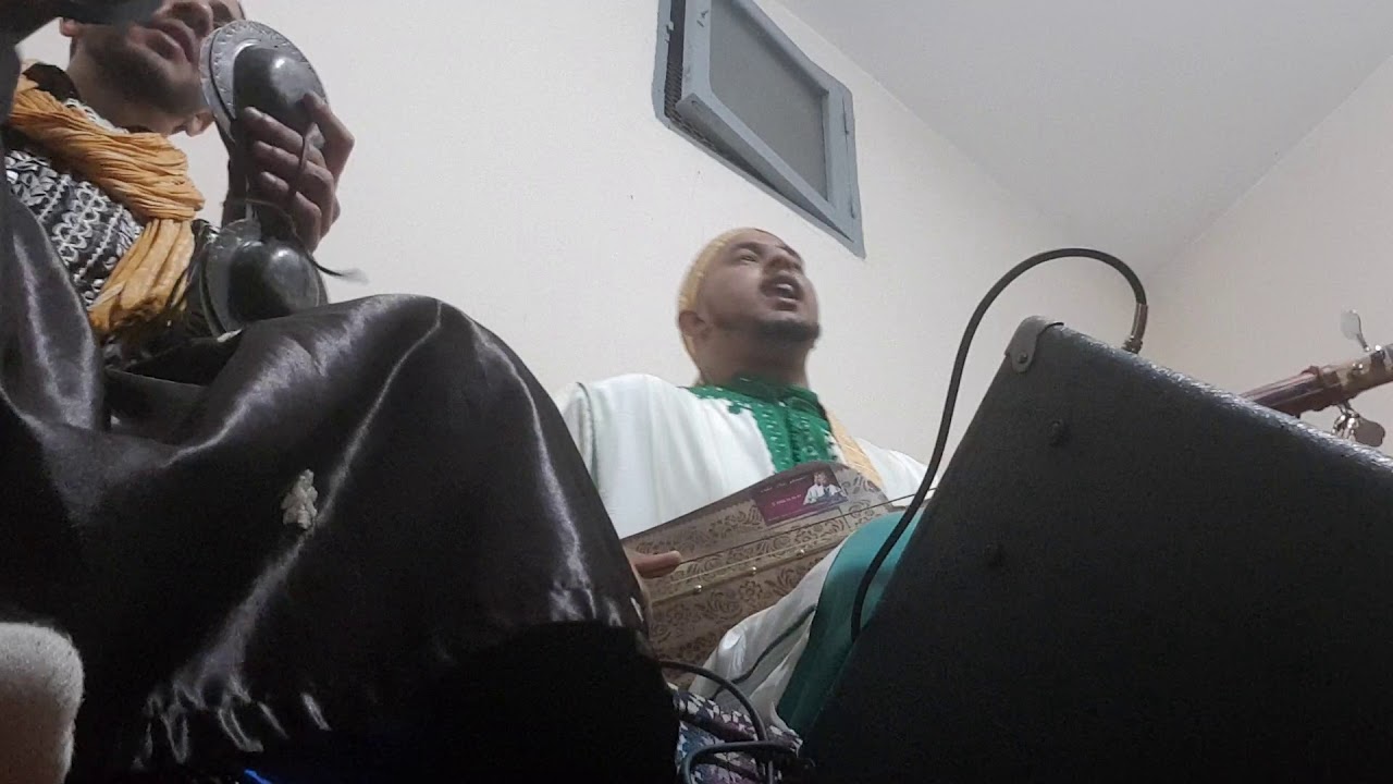 Maalem jalal  mira et malika