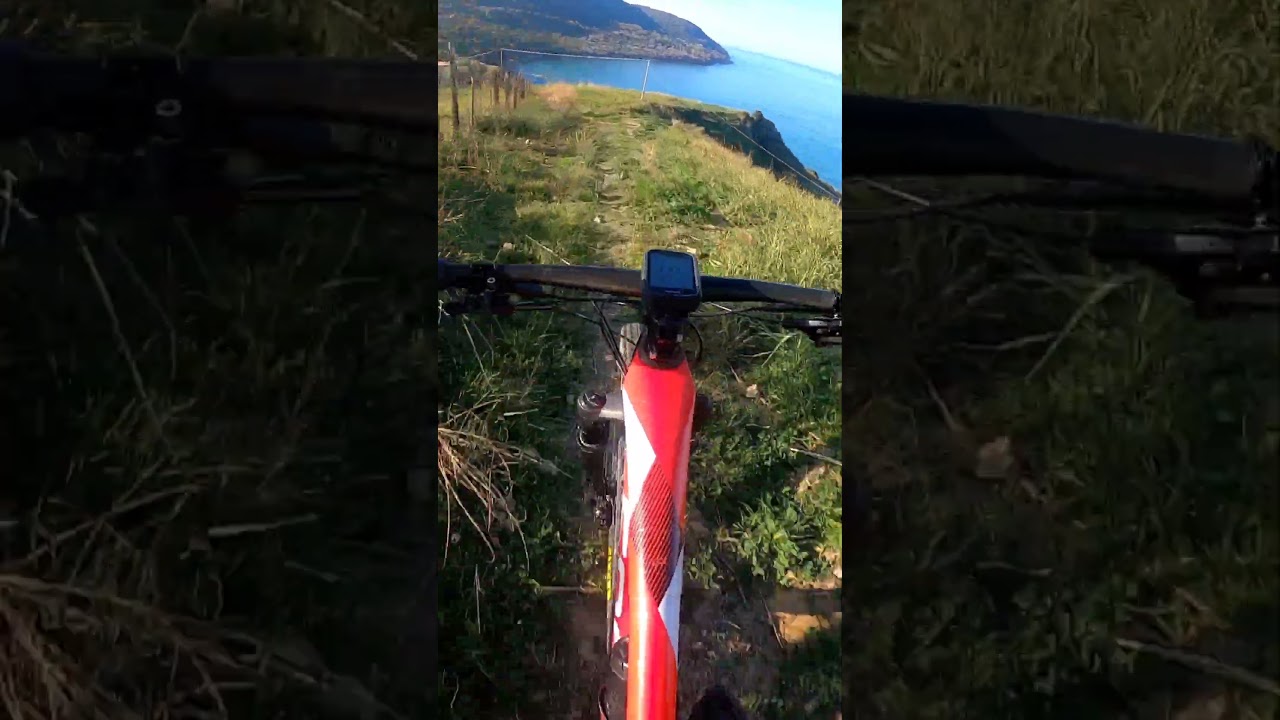 Direzione felicit&agrave;! #mare #cilento #mtb