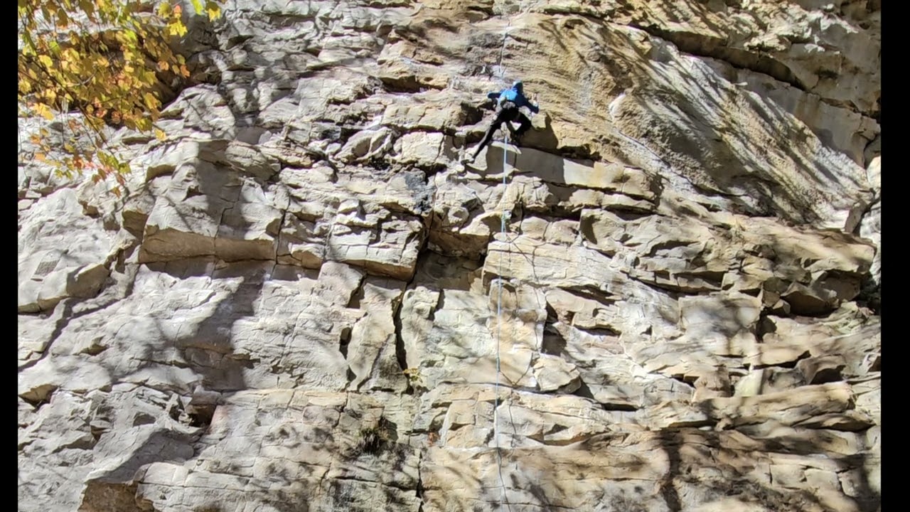 SATISFACTION (5.12a) - Foster Falls - White Wall