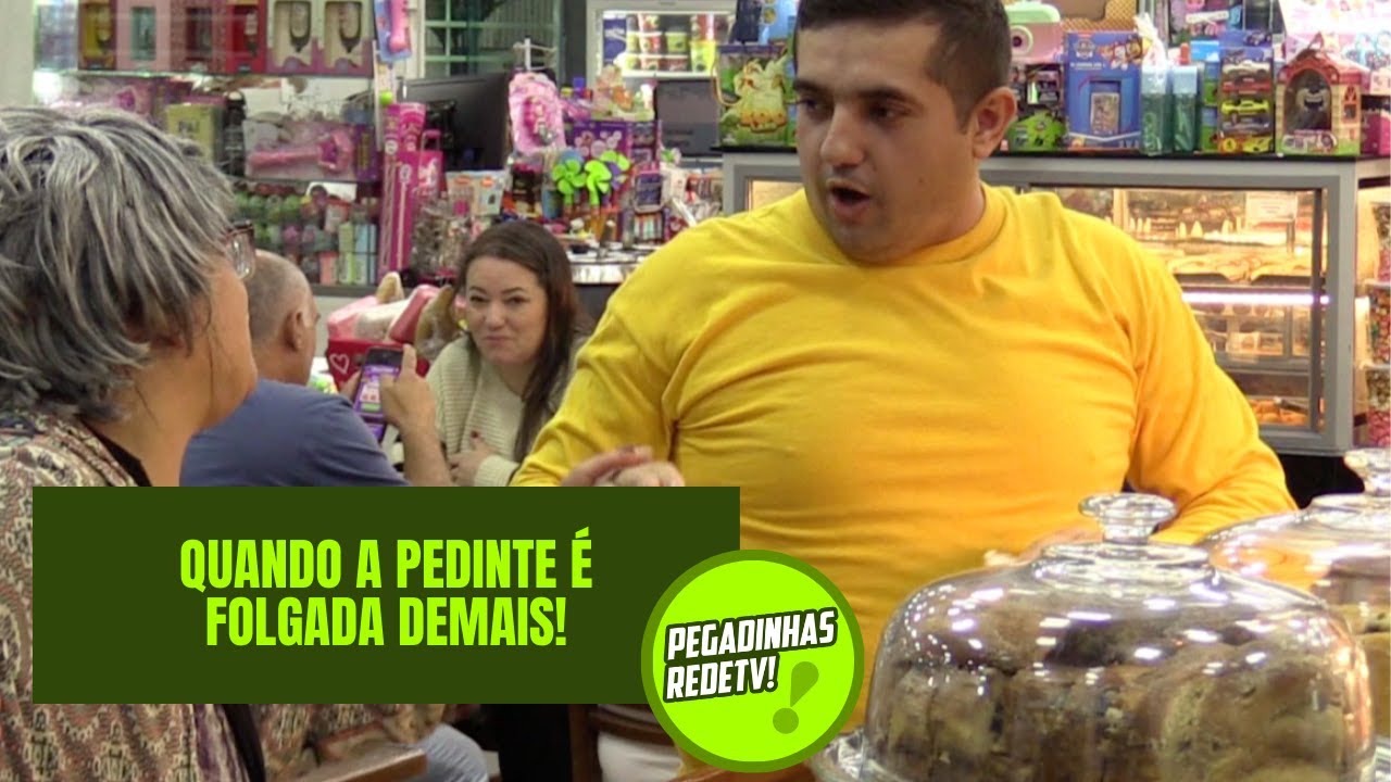 QUANDO A PEDINTE &Eacute; FOLGADA DEMAIS! | Pegadinhas RedeTV!