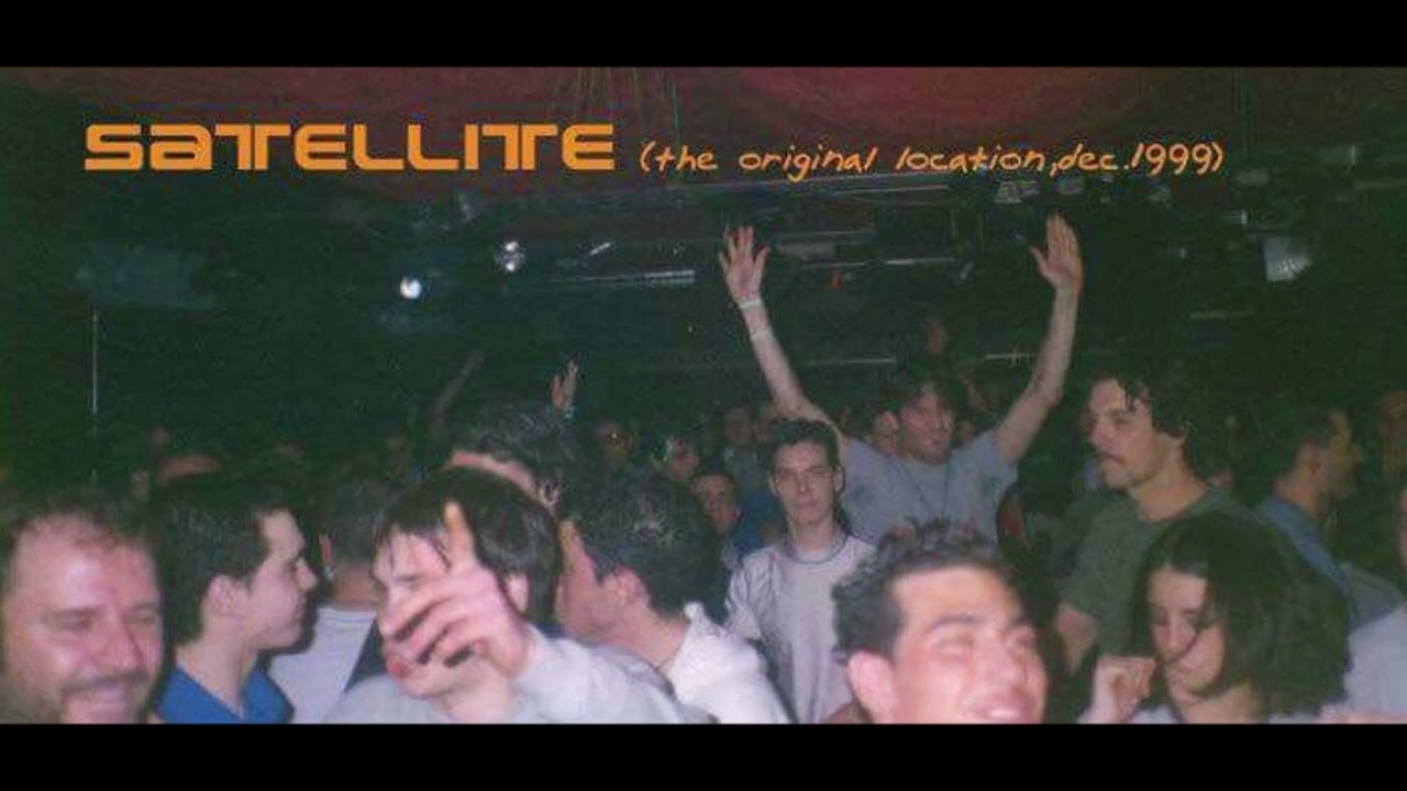 Satellite 09-1999 Miki & Roberto Francesconi