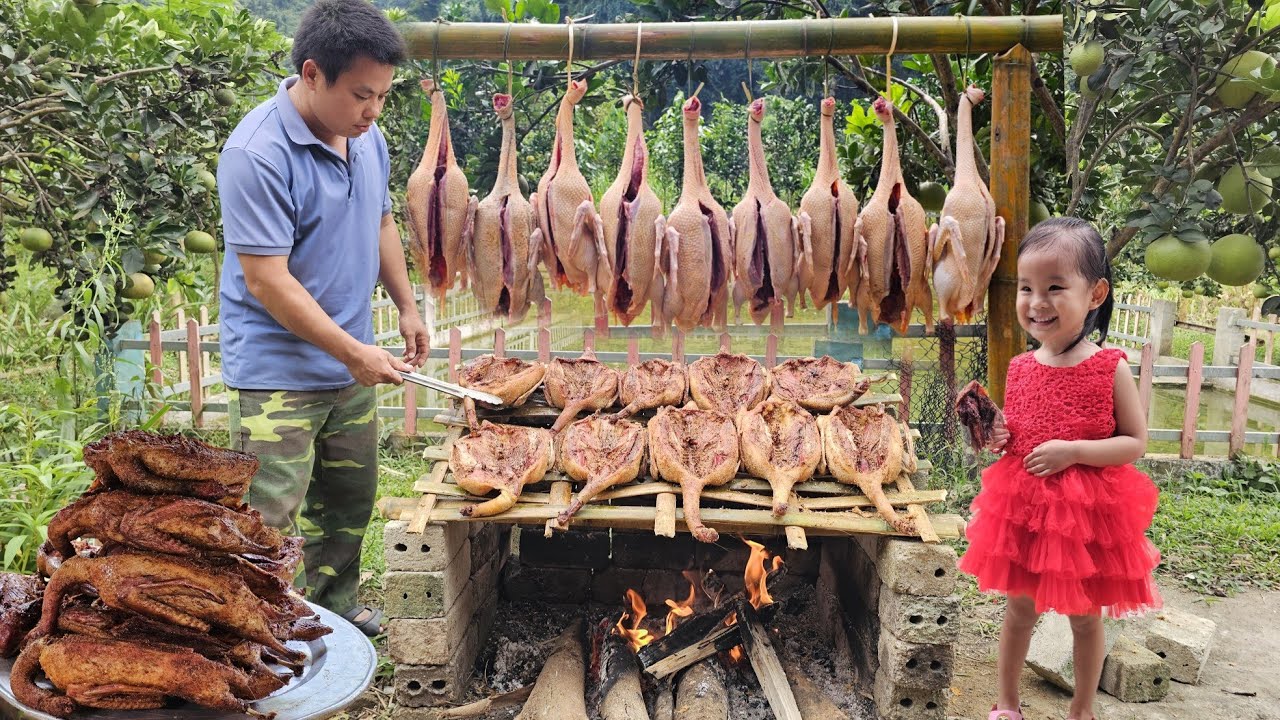 Process of making smoked geese goes to the market sell-Cuisine/Xuan Truong.