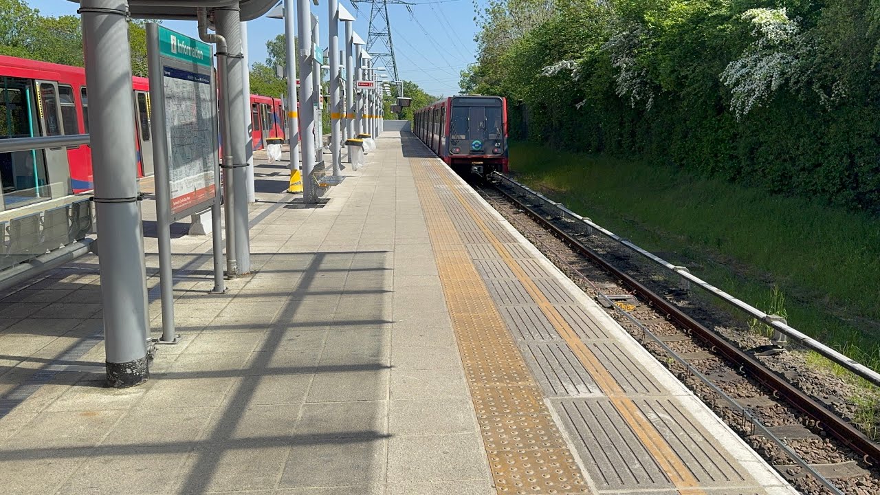 Ride the tube series DLR Beckton to Stratford