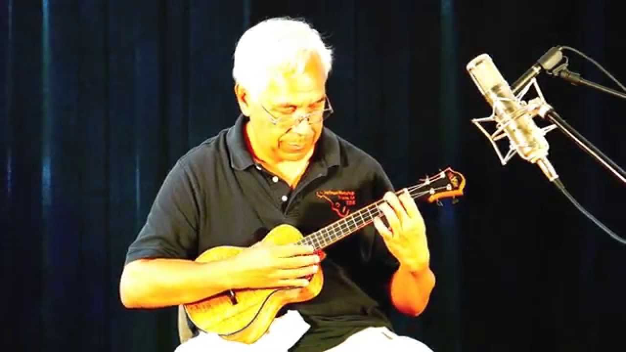 Kimo Hussey plays 