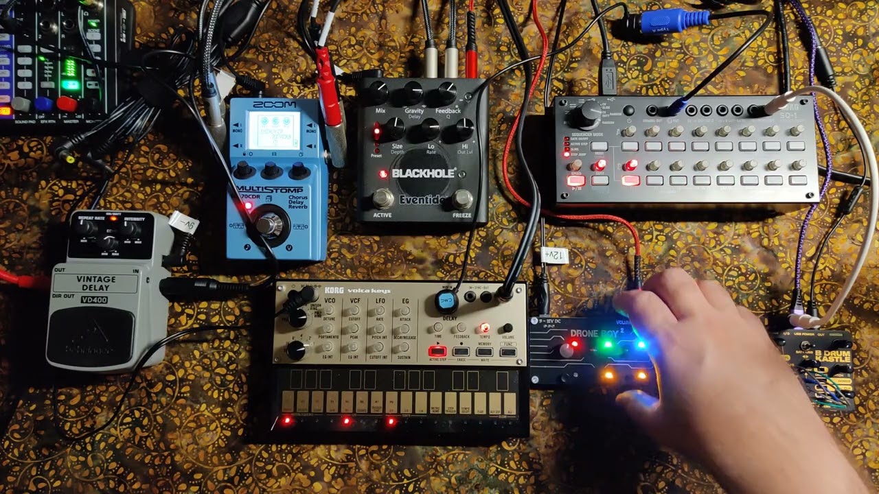 #jamuary2026 ..Stretchy Rainbow.. [Volca Keys] [SQ1] [Droneboy2] [Kastle Drum] [Blackhole] [MS70CDR]