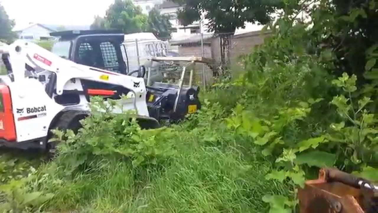 Bobcat T770 mit Forstmulcher FRC150 Anbauger&auml;t