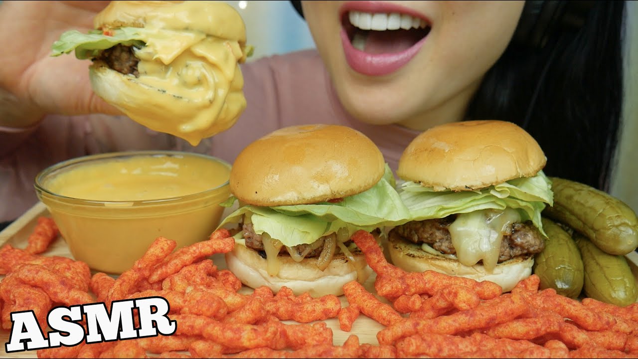 ASMR HOMEMADE SWISS CHEESE BURGER + CHEESE SAUCE (EATING SOUNDS) NO TALKING | SAS-ASMR