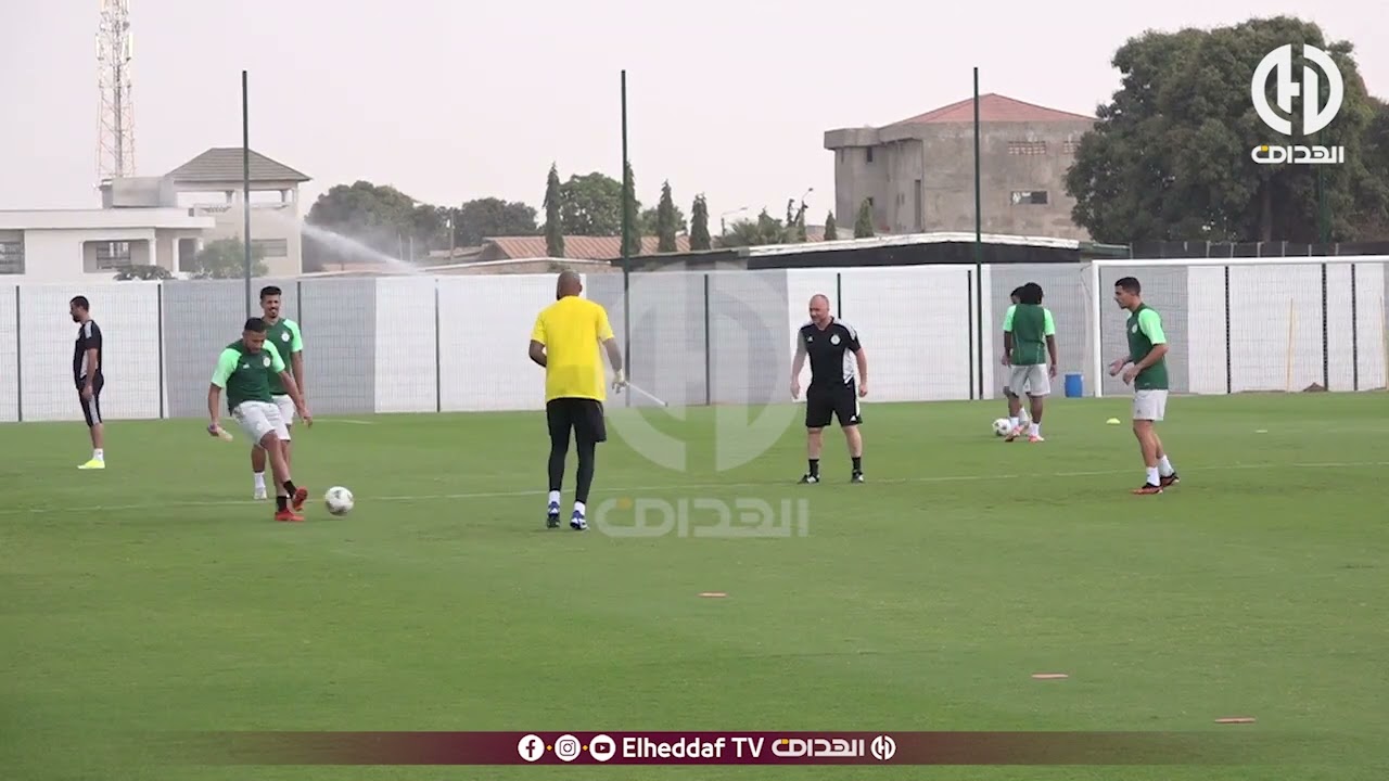 شاهد ... الحصة التدريبة للمنتخب الوطني تحضيرا لمباراة الغد لمواجهة بوركينا فاسو