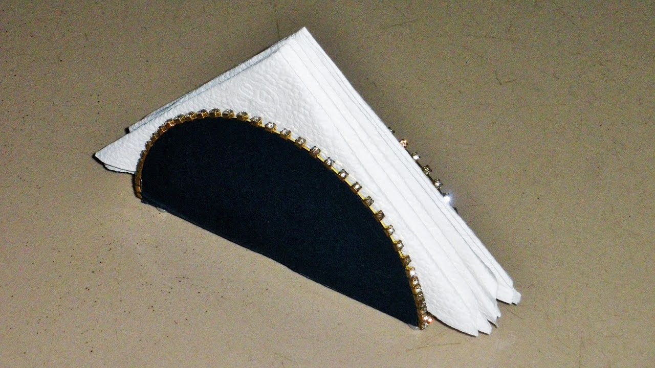 DIY Easy | Tissue Paper Holder ( Room Decoration Item / Gift idea ) Made with paper | Art Strategy |