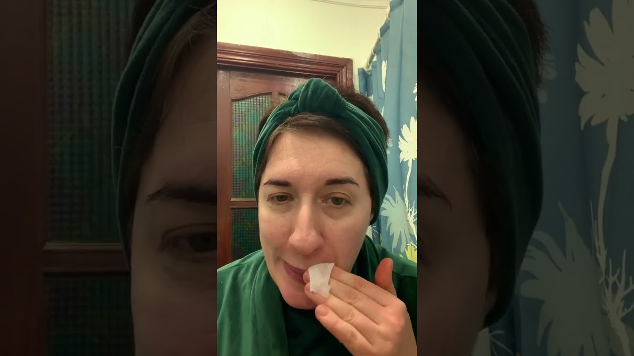 Система по догляду за губами «Satin lips” від Мері Кей