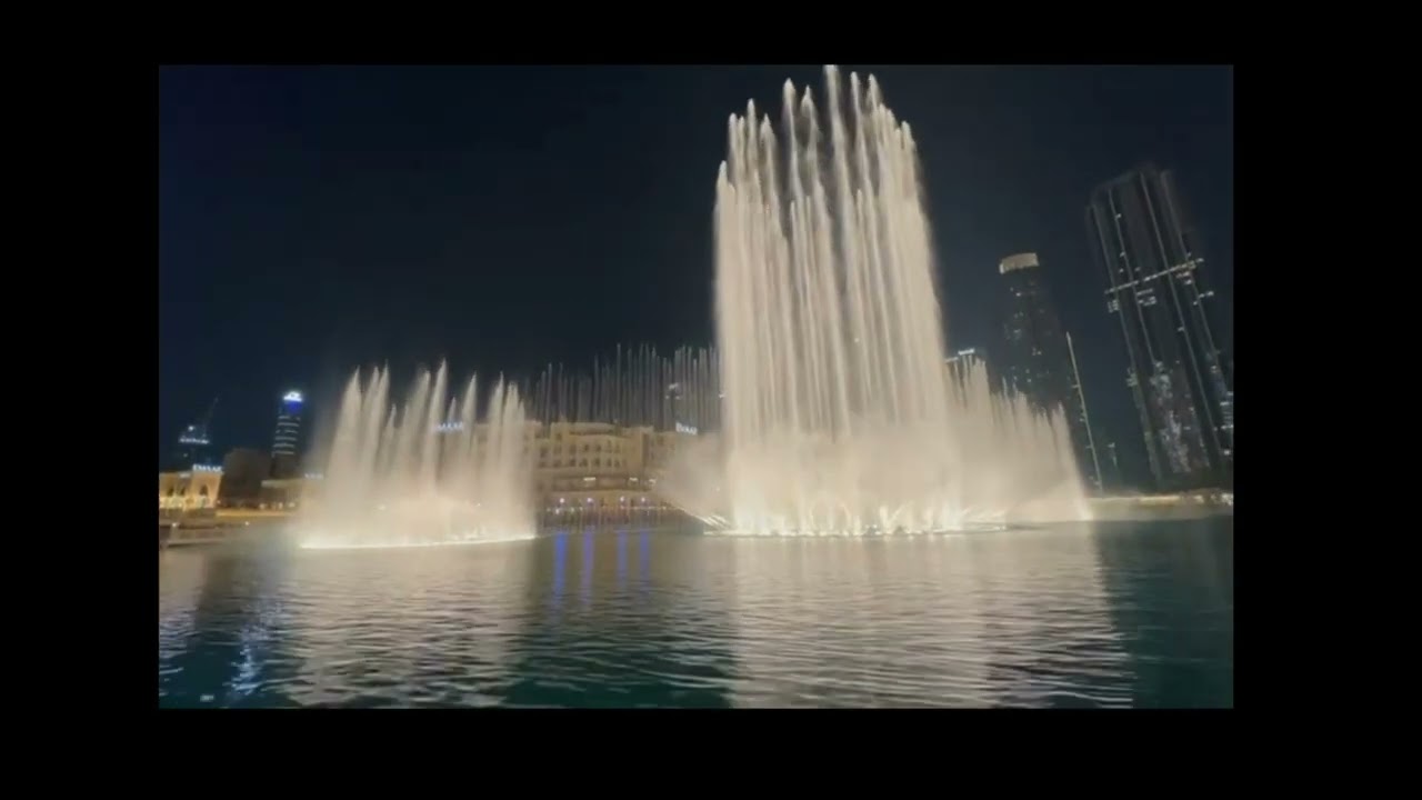 #dubaifountainshow #dubailife #dubaiattractions #dubaivlog #nightviews