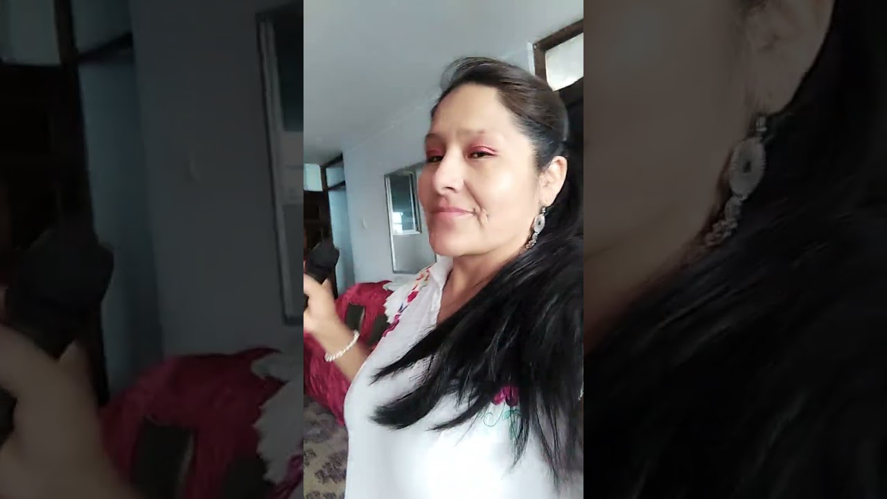 CLAUDIA DE CHIPAO - LINDA ANDAHUAYLINA.