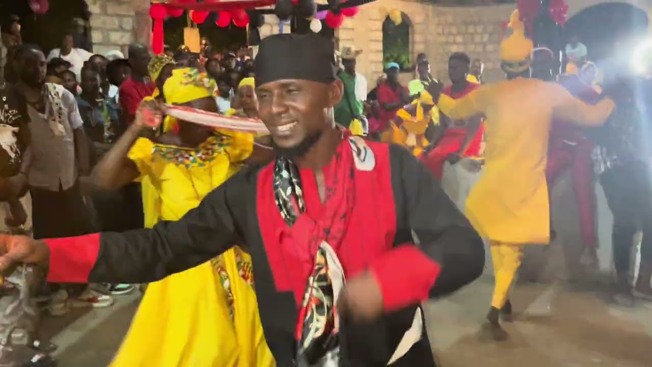Bel prestasyon gwoup Yanvalou nan katye moren kay Boko Tipa boloko