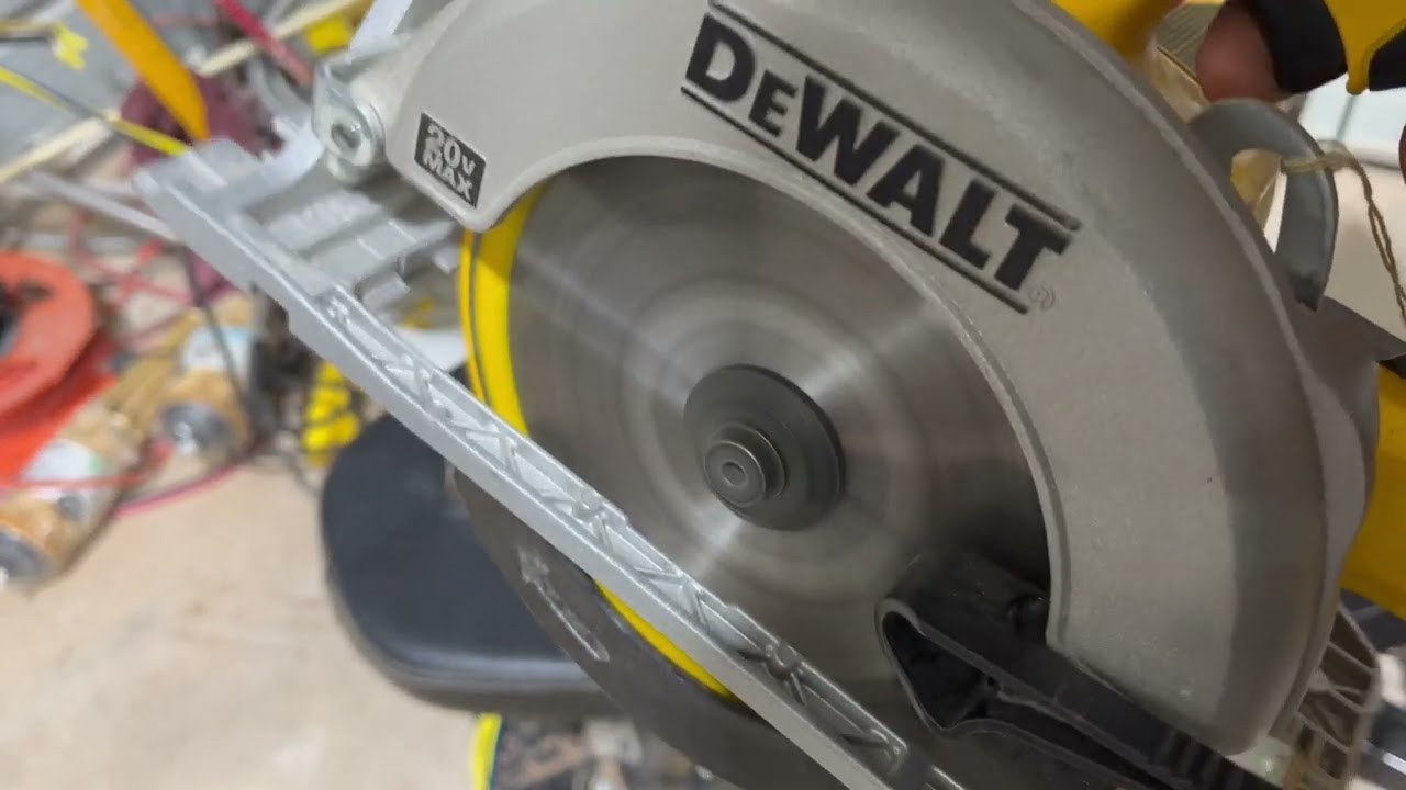 Dewalt DCS391 Cordless Circular Saw Demo