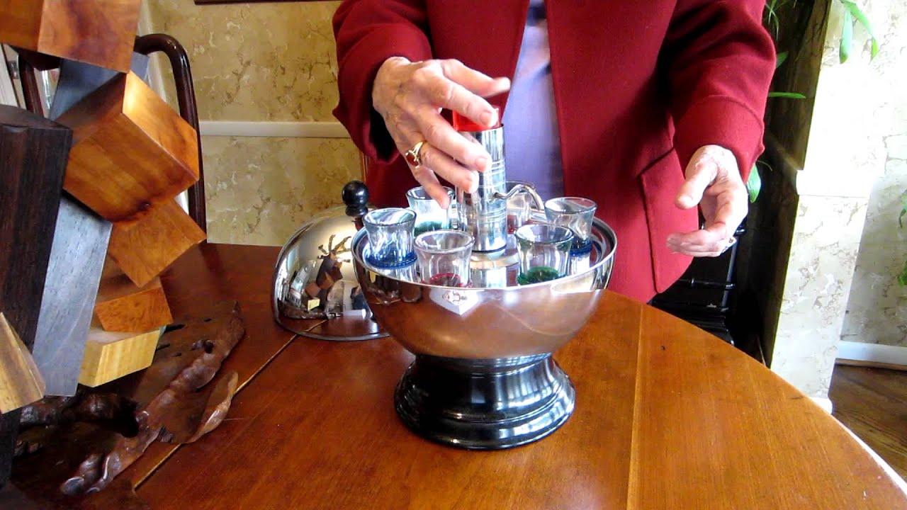 What's it? - Vodka Dispenser [Kovels.com]