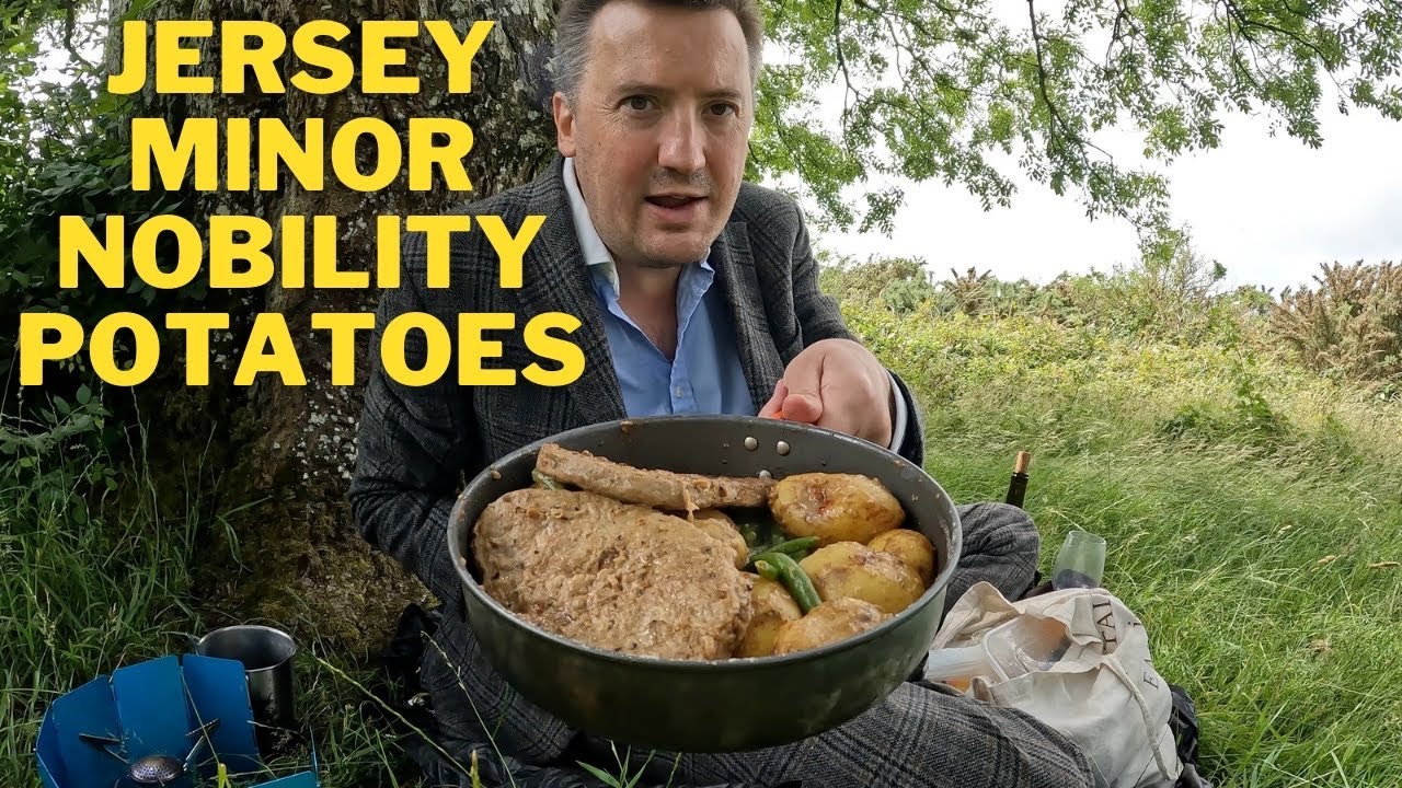 Windy Walk on the South Downs | Fake Steak and Jersey Royals Under a Tree