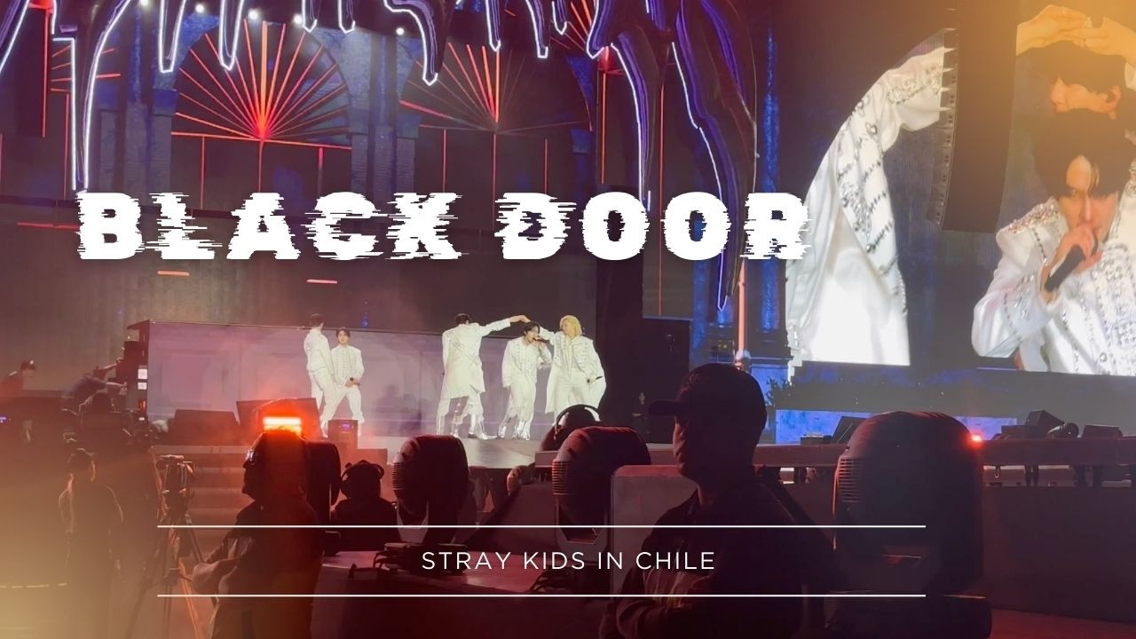 Stray Kids in Chile 2025 - Black Door