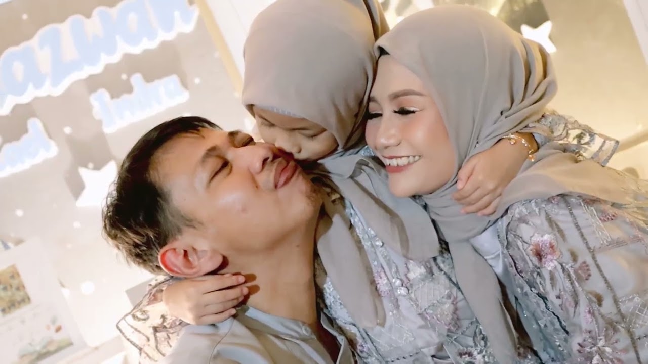 MasyaAllah Tabarakallah 😇😇😇 Joy of our January 🥰🥰🥰 Five of us ❤️💜🩵🤍❤️