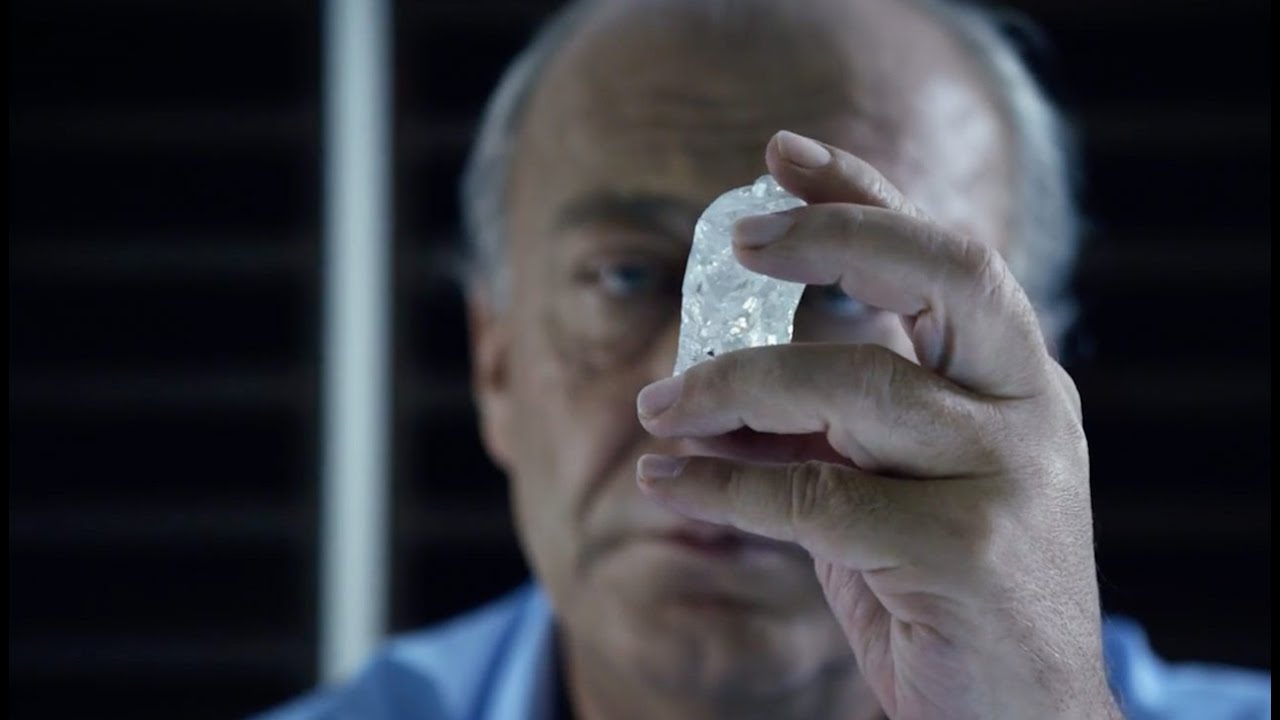 Exceptional Stone (The Art of de GRISOGONO - 404cts)