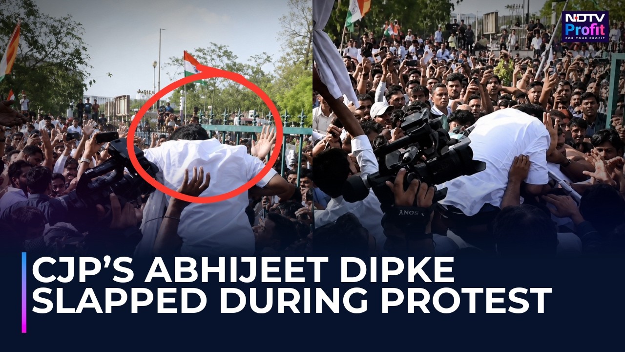 Cockroach Janta Party Founder Abhijeet Dipke slapped Multiple Times During Jaipur Protest