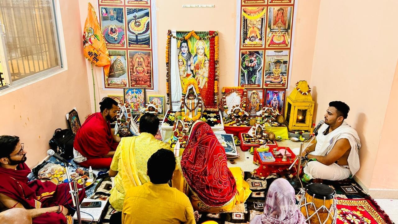 Live🔴श्री रुद्राभिषेक - श्री शिवमहापुराण कथा - कथा व्यास पण्डित मनोज शुक्ला जी