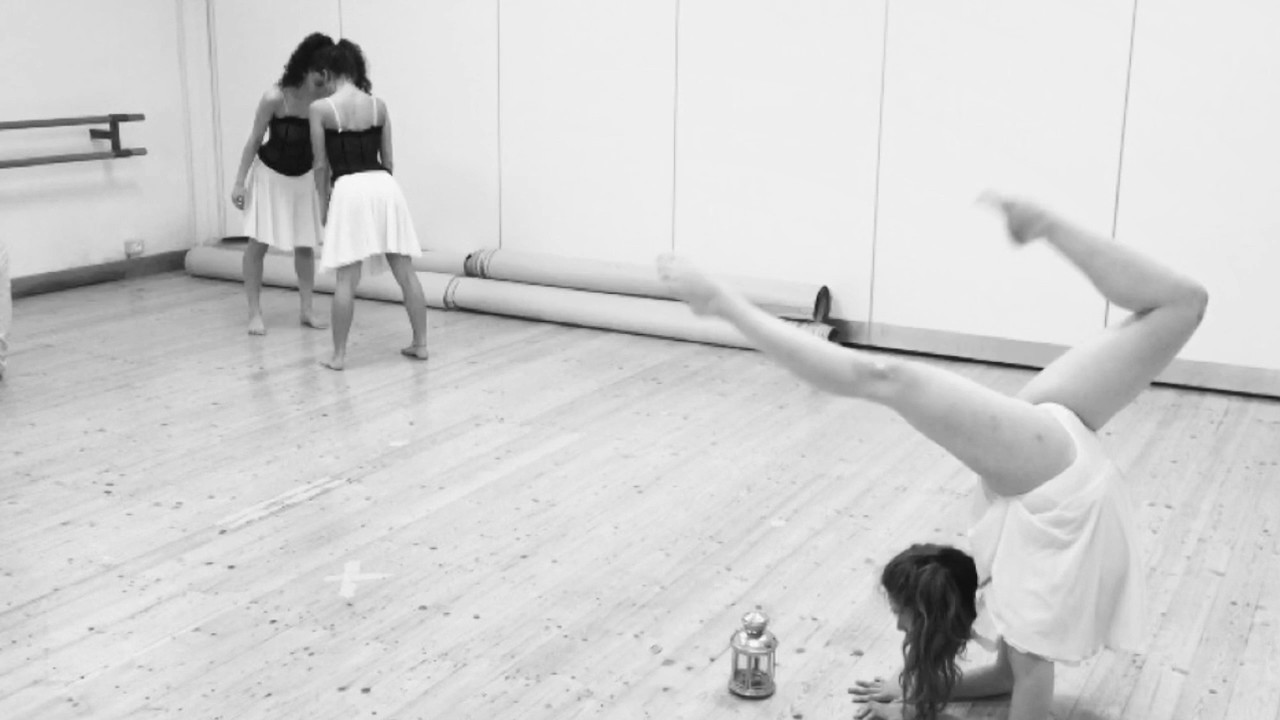 Danza contemporanea Bologna , Deborah Lo Presti Choreographer