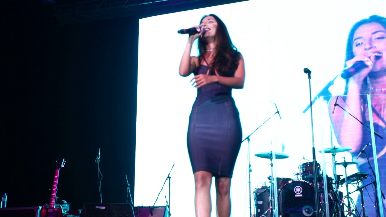 Kristina Si sings ''Gishere e''
