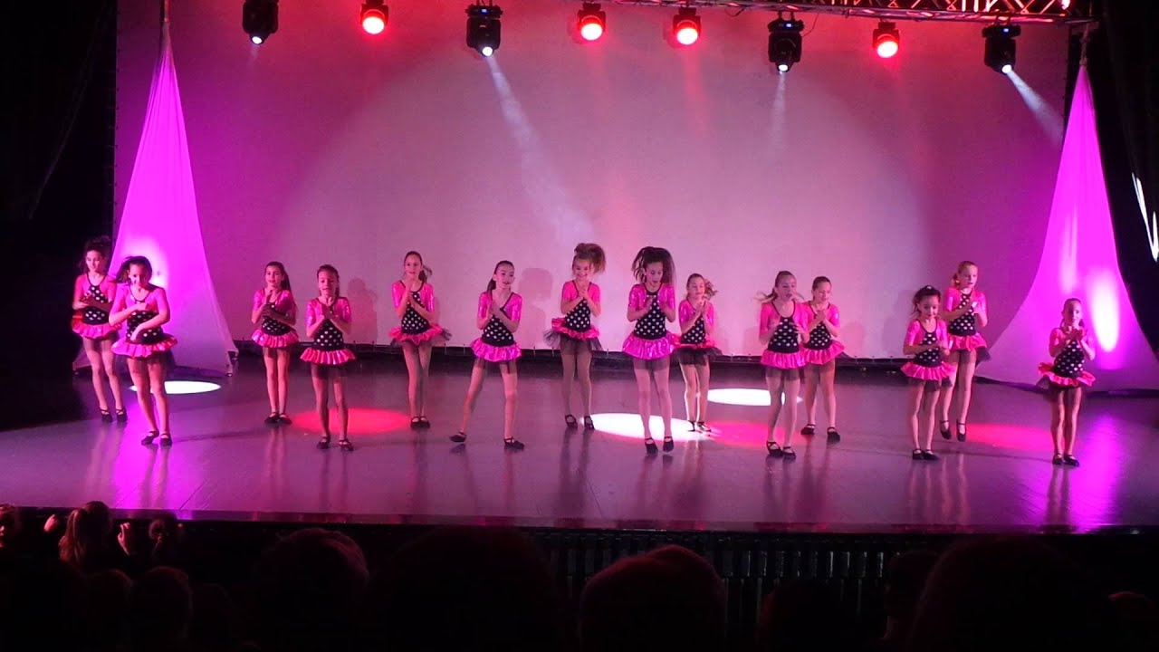 Plesni klub Noa - Momak i cura