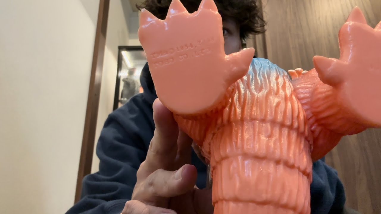 まんだらけにソフビ散歩してきました