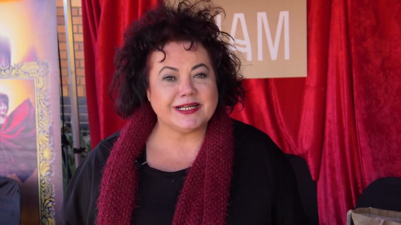 Lizz Meiring at the Melville Market