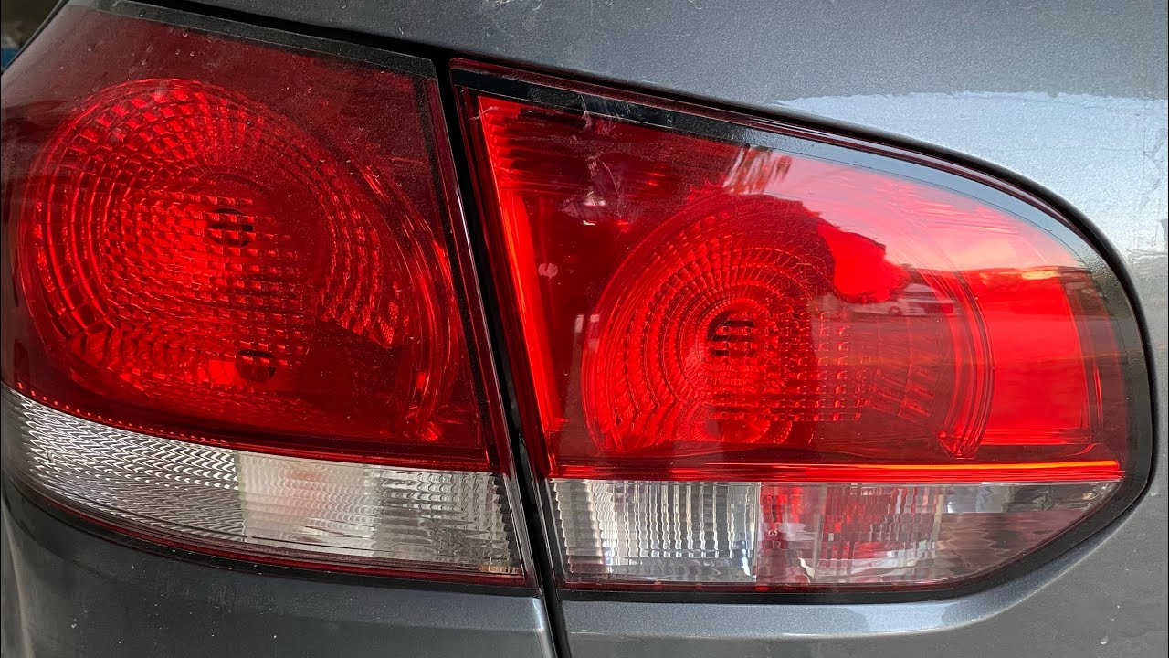 Stop Lambası Nasıl Sökülür? | VW Golf MK6 Stop Lambası Sökme #stop #stoplambası #lamba