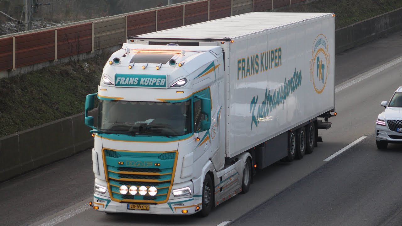 Truckspotting A3 | Postma, IntVeen and a lot of other dutch trucks! | Horns and Lights | Part 3