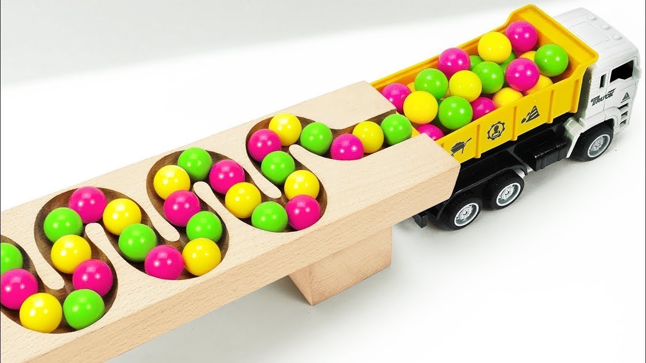 Marble Run Race ☆ HABA Slope, Dump Truck & Garbage Trucks & Ambulance & vehicles Full Compilation